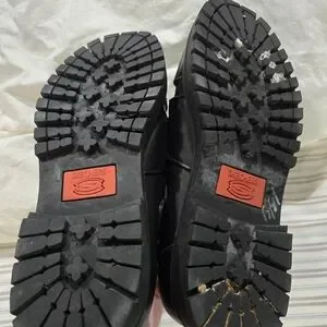 Skechers | Shoes | Skechers Y2k 9s Leather Platform Lug  display picture 1
